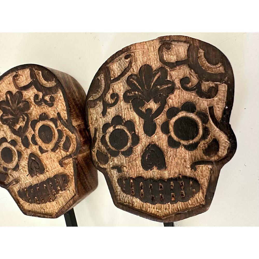 Halloween Skull Rustic Wood Hook Hangers - Picture 13 of 13
